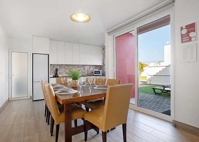 Casa Davo Holiday home *